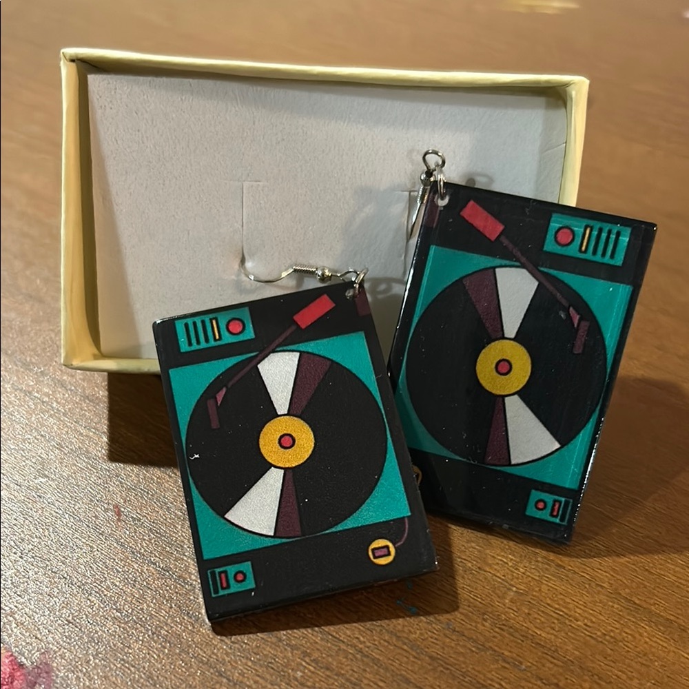Retro Turntable Earrings - Multicolor, new in box